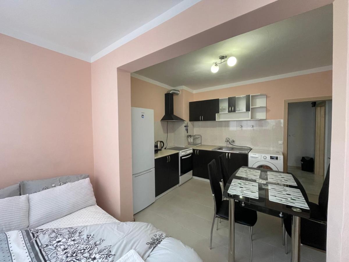 데빈 Apartament Emaia 아파트 외부 사진